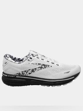 BROOKS Ghost 15-Women’s size 7.5